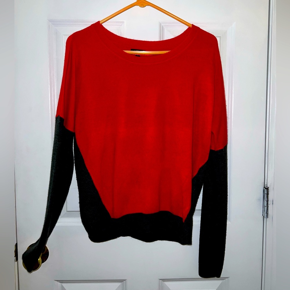 Apt 9 sweater, deep hot pink color with dark gray, size S